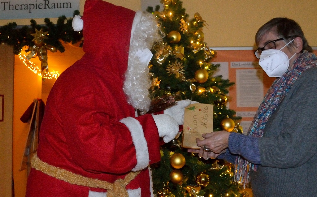 ASB-KA_Homepage_Seniorenresidenz-Am-Ostring_01_Buon-Natale.jpg