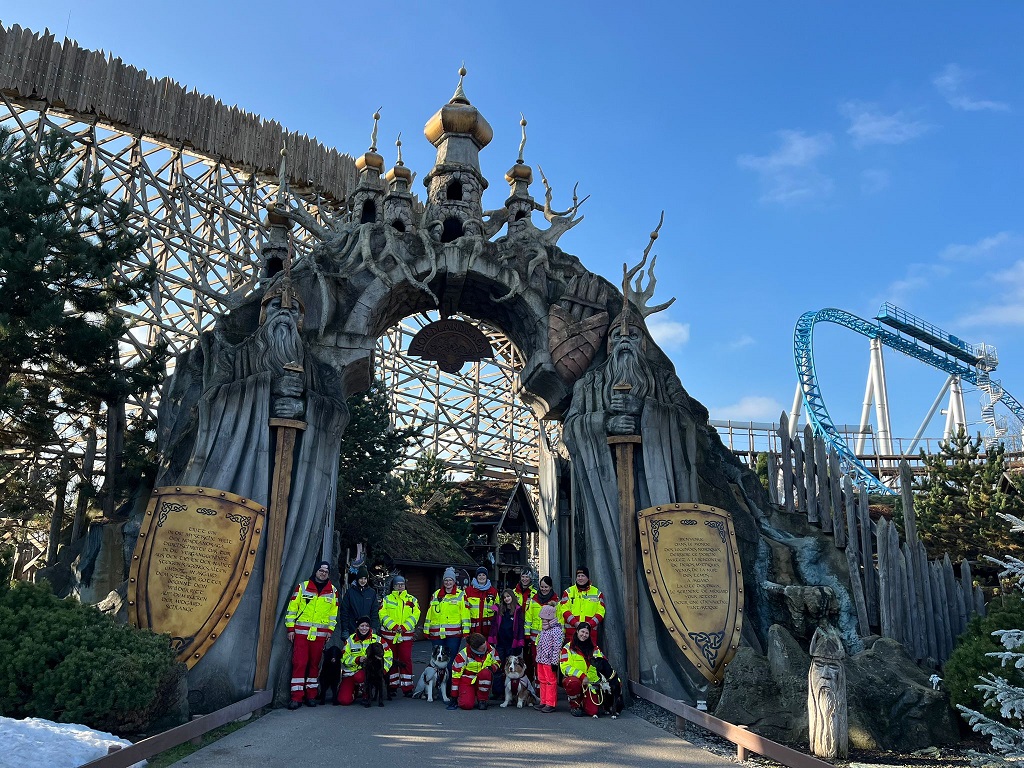 Übungstag der ASB-Rettungshundestaffel im Europa-Park 