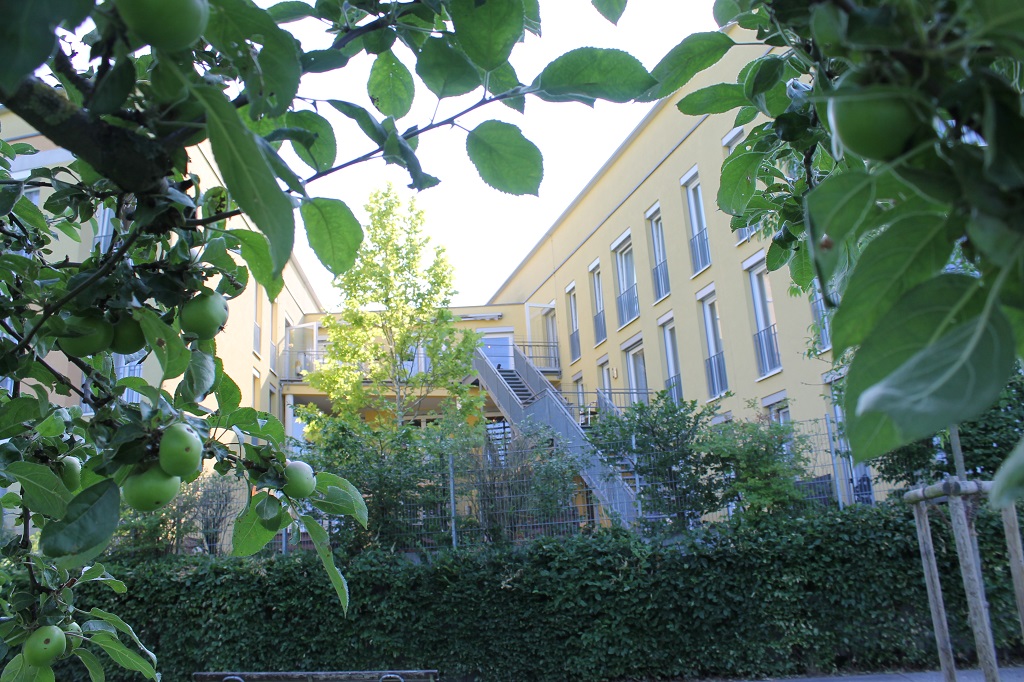 ASB-KA_Homepage_Josefshaus-Ubstadt_Garten-Seite.JPG